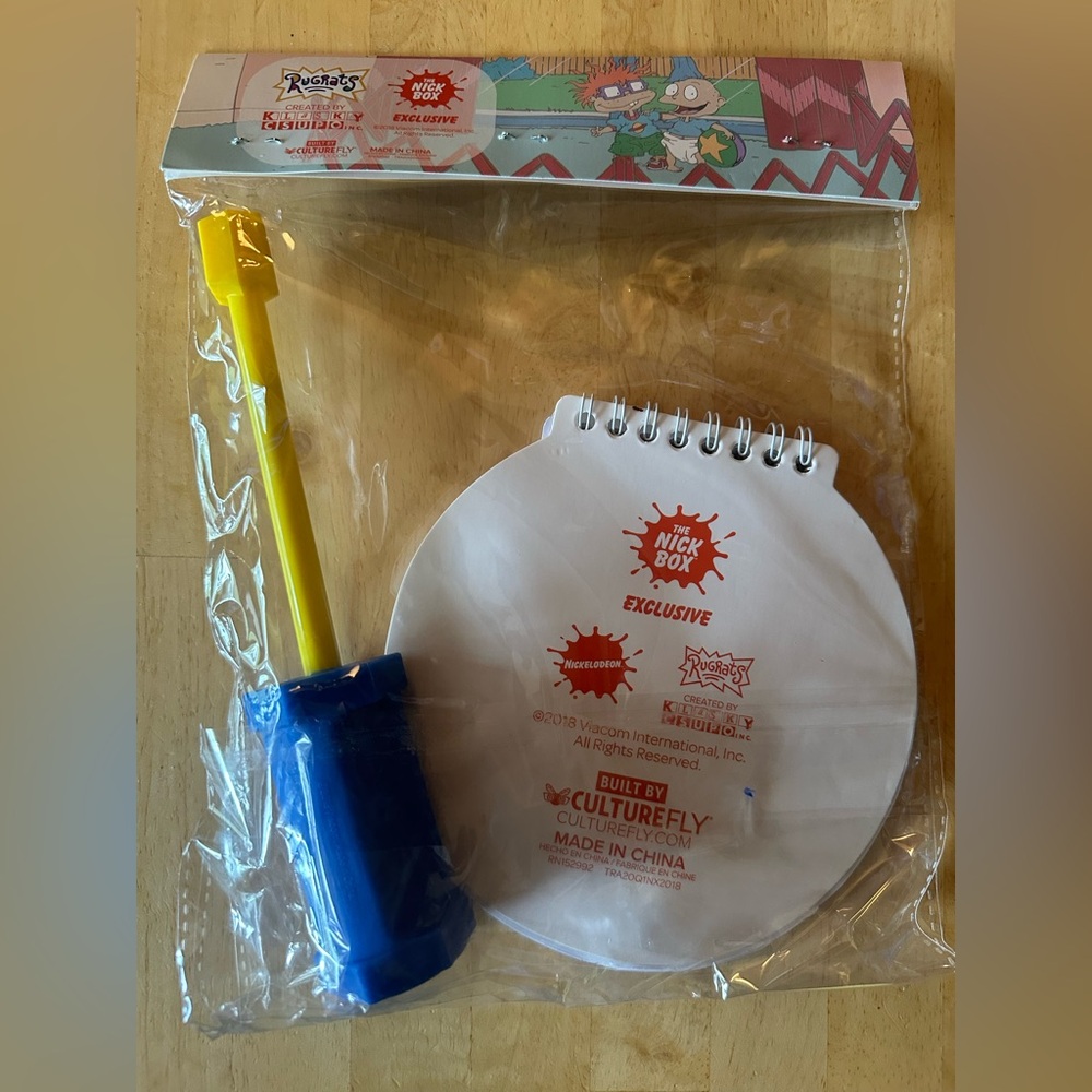Nostalgic Rugrats Notebook and Pen Set 👶 - Picture 4 of 5